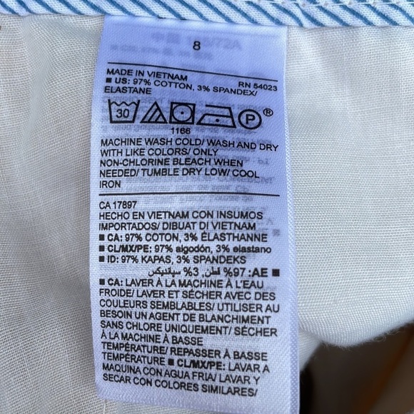 Old Navy‎ Everyday Short Beige Shorts - Picture 5 of 7